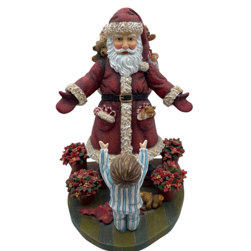 Sherri Buck Baldwin Warm Welcome Santa 2001 1st Edition #16 Christmas Figurine.